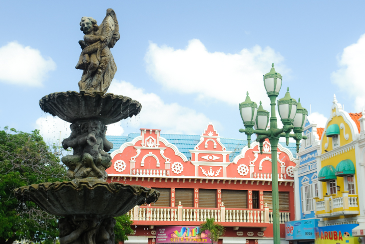 The colorful architecture of Oranjestad